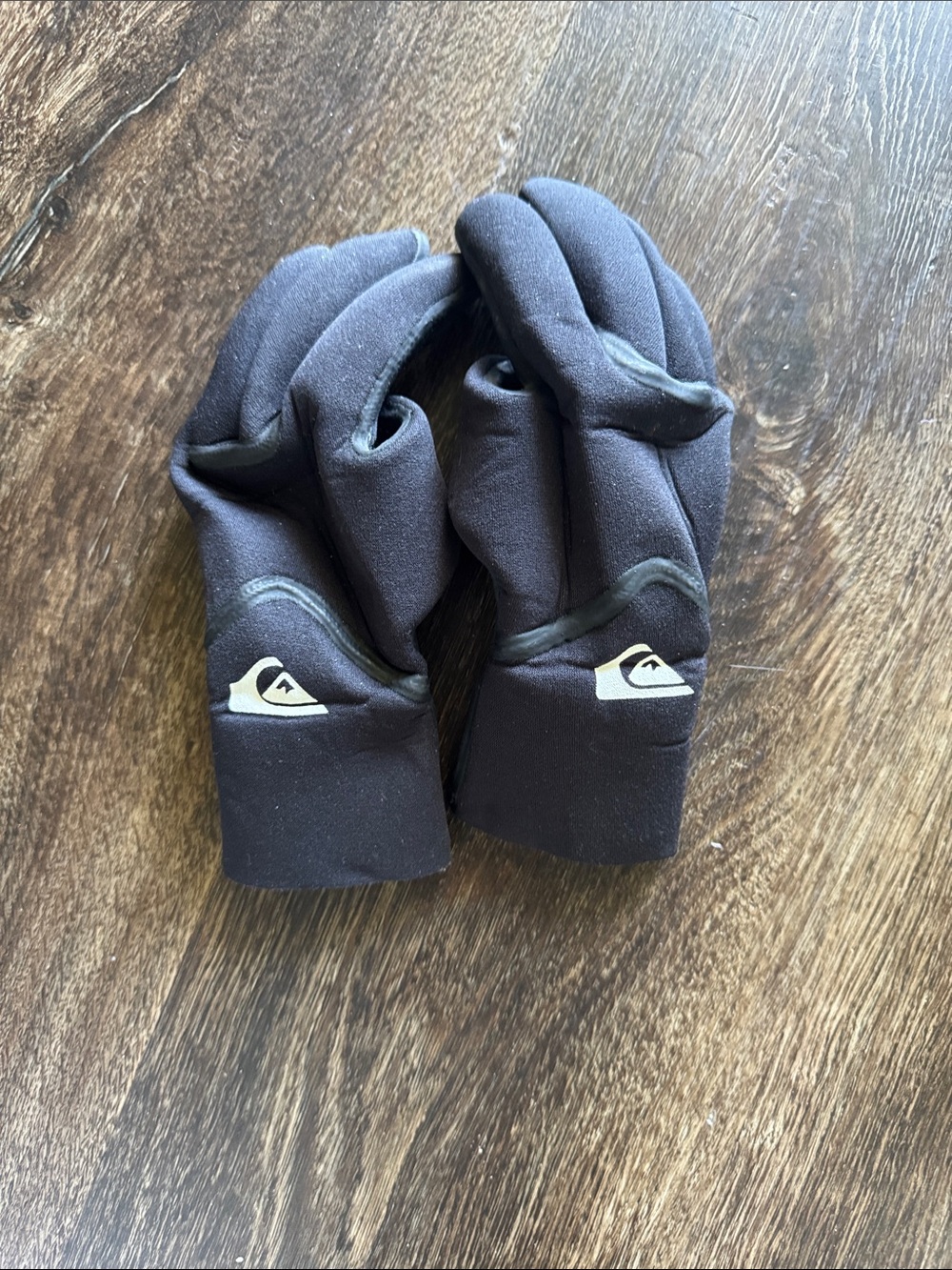 Quiksilver 5-Finger Neoprene Wetsuit Surf Gloves Black XXS Youth (Autumn/Spring)